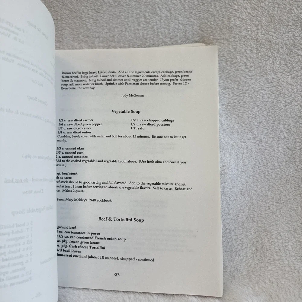 Our Family Cookbook 1995 Sapulpa Oklahoma First Church‎ of the Nazarene Spiral
